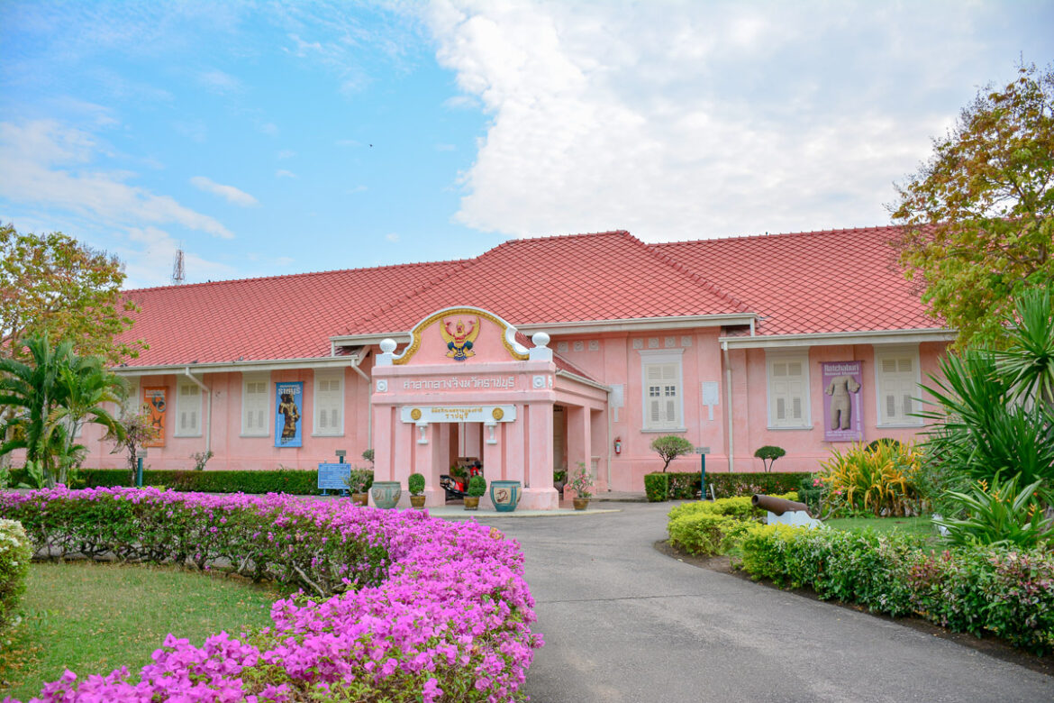 พาเที่ยวพิพิธภัณฑสถานแห่งชาติราชบุรี