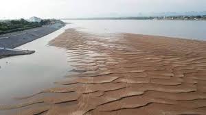 พาเที่ยว หาดทรายทองศรีโคตรบูร จังหวัดนครพนม